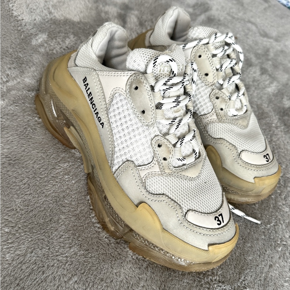 Balenciaga Triple S - Sneakers white
